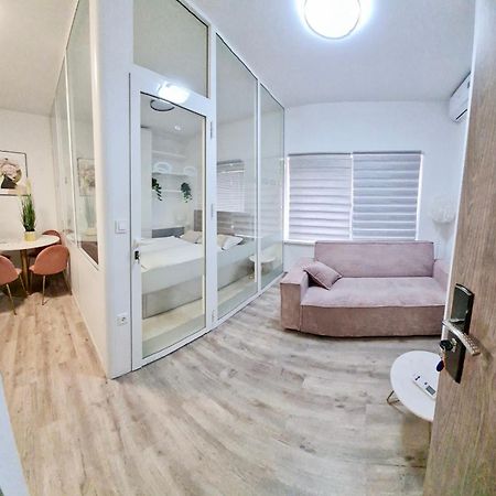 Ljubljana Central Lux Apartment With Free Parking Екстер'єр фото